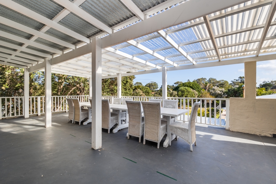 3 Bedroom Property for Sale in Keurboomstrand Western Cape
